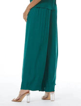 Load image into Gallery viewer, Young Fabulous & Broke Aiko Pant - Oz Green Leopard Jacqard