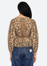 Load image into Gallery viewer, Sea Claude Top - Cream