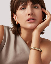 Load image into Gallery viewer, Jenny Bird Gia Mega Bangle - 2 Colors