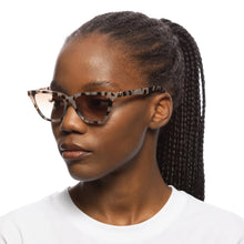 Load image into Gallery viewer, Le Specs Unfaithful - Cookie Tort