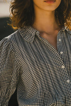 Load image into Gallery viewer, Trovata Jess Blouse - Inkwell Gingham