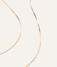 Load image into Gallery viewer, Shashi Petite Lady Necklace - Gold