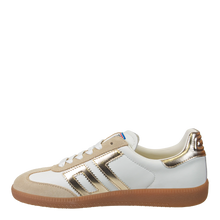 Load image into Gallery viewer, Back 70 Cloud Sneakers - Beige