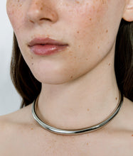 Load image into Gallery viewer, Shashi Dominique Necklace Cuff - 2 Colors
