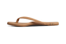 Load image into Gallery viewer, Beek Sunbeam Leather Flip Flop Sandal - 3 Colors