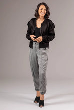 Load image into Gallery viewer, Marrakech Tari Crinkle Cupro - Granite