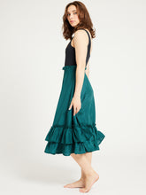 Load image into Gallery viewer, MILLE Rosalia Skirt - Emerald Silk