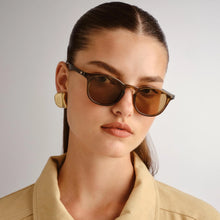 Load image into Gallery viewer, Le Specs Club Royale - Umber