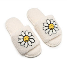 Load image into Gallery viewer, Living Royal Slide Slippers - Daisy