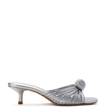 Load image into Gallery viewer, Larroude Valerie Mule - Silver Metallic Leather