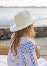 Load image into Gallery viewer, Hat Attack Vented Luxe Packable Hat - 2 Colors