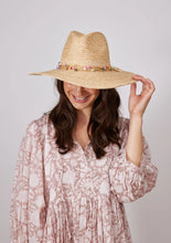 Load image into Gallery viewer, Hat Attack Gema Continental - Natural Multi Beads