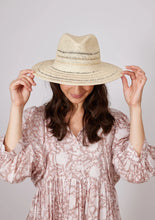 Load image into Gallery viewer, Hat Attack Ibiza Packable - Neutral