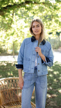 Load image into Gallery viewer, Marea Denim Lee Barn Jacket - Fairfield Wash