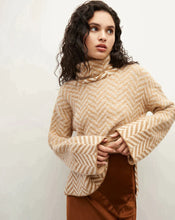 Load image into Gallery viewer, Veronica Beard Bolina Herringbone Knit Sweater - Camel