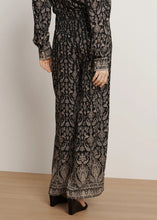 Load image into Gallery viewer, Veronica Beard Callaway Smocked Wide-Leg Pant - Black Multi