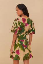 Load image into Gallery viewer, Farm Rio Anthurium Leaves Sand Short Sleeve Square Neckline