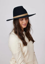 Load image into Gallery viewer, Hat Attack Grace - Black