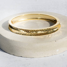 Load image into Gallery viewer, Native Gem Sunray Bangle - Gold