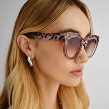 Load image into Gallery viewer, Le Specs Air Heart - Cookie Tort Mocha Splice