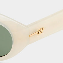 Load image into Gallery viewer, Le Specs Le Bijou - Milk