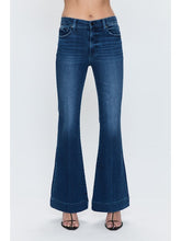 Load image into Gallery viewer, Pistola Kinsley Mid Rise Ultra Flare - Modern
