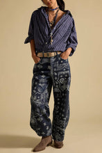 Load image into Gallery viewer, Soli Echo - Paisley Print Barrel Pants: BROWN / S
