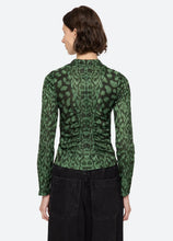 Load image into Gallery viewer, Sea Claude Print Turtleneck - Green