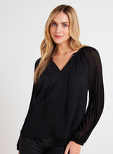 Load image into Gallery viewer, Bella Dahl Pleated Sleeve Raglan Pullover - Black