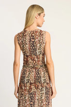 Load image into Gallery viewer, Caballero Devi Top - Savannah Starfall