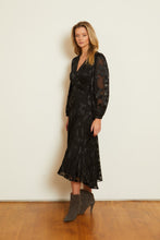 Load image into Gallery viewer, Caballero Moon Maxi - Black Geo Burnout