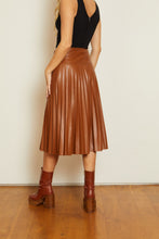 Load image into Gallery viewer, Caballero Hendrix Vegan Leather Skirt - Tobacco