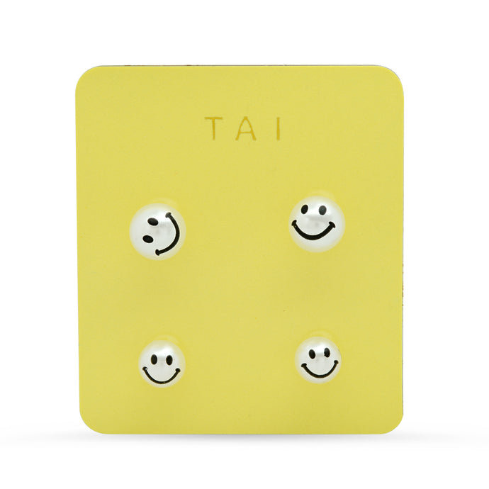 Tai Set of 2 Smiley Face Studs - Pearl