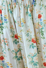 Load image into Gallery viewer, Hunter Bell Fallon Skirt - Falling Blossom
