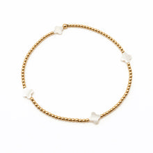 Load image into Gallery viewer, erin gray The Lucky Clover Bracelet - 2 Colors