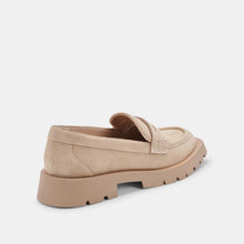 Load image into Gallery viewer, Dolce Vita Elias Flats - Dune Suede