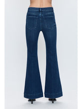 Load image into Gallery viewer, Pistola Kinsley Mid Rise Ultra Flare - Modern