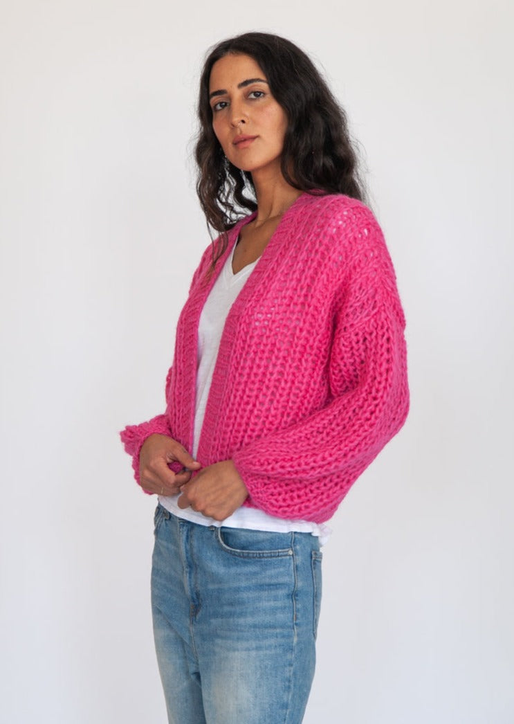 Matta Hilma Pujpu Cardigan - 2 Colors