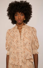 Load image into Gallery viewer, Love the Label Zinny Top - Wuthering Winds Print