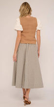 Load image into Gallery viewer, Love the Label Danni Tee - Camel