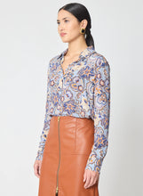 Load image into Gallery viewer, Gilner Farrar Troy Blouse - Salisbury Print