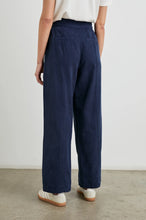 Load image into Gallery viewer, Rails Greer Pant - Navy