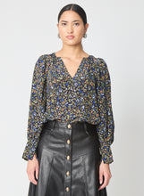Load image into Gallery viewer, Gilner Farrar Elsie Blouse - Leeds Print