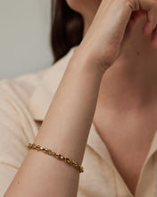 Load image into Gallery viewer, Jenny Bird Dhani Bracelet Small - 2 Colors