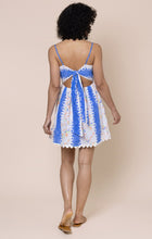 Load image into Gallery viewer, Juliet Dunn Tie Back Mini Dress - Bluebell Bird of Paradise Block Print