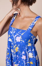 Load image into Gallery viewer, Juliet Dunn Sash Back Midi Dress - Electric Blue Floral Print