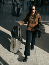 Load image into Gallery viewer, FRAME Jetset Crop Mini Boot Pintuck - 2 Colors