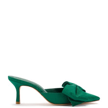 Load image into Gallery viewer, Larroude Mini Elle Pump - Emerald Fabric