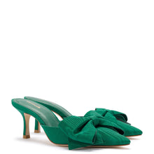 Load image into Gallery viewer, Larroude Mini Elle Pump - Emerald Fabric