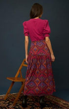 Load image into Gallery viewer, Love the Label Esme Tee - Deep Berry